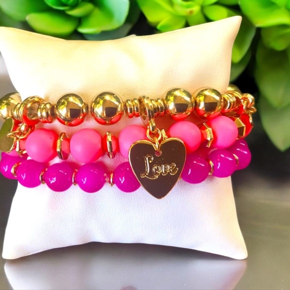 LILLY PULITZER PINK LOVE HEART CHARM BRACELET TRIO STRETCH / BEADED NWT - Picture 7 of 7